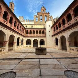 Monasterio de San Isidoro del Campo