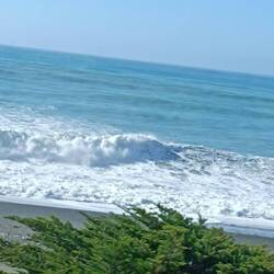 Plötzlich empfing uns der Pazifik. Unglaublich schön