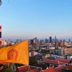 Blick auf die moderne Stadt ....