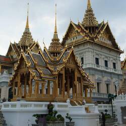Tempel über Tempel rund um den Wat Phra Kaeo