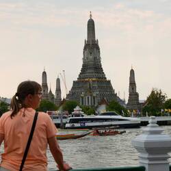 Letzter Kaffee und Blick auf Wat Arun