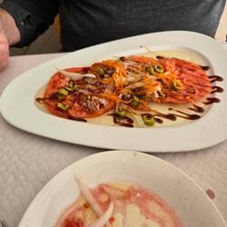 Phil had a tuna and tomatoes salad for a starter.