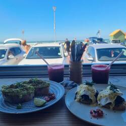 Breakfast with a view. 😊