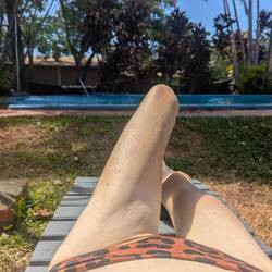 Vesprochen ist .... Deshalb zum Abschluss von Argentinien noch ein "Spa Tag" am Hostel Pool Bild 😉