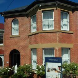 Houses designed and built by british people