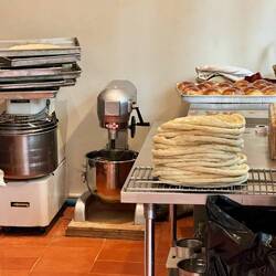 Vorbereitete Pizzaböden