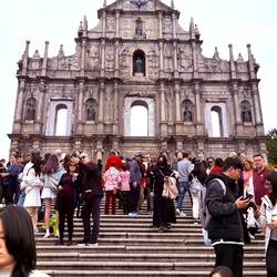 The famous St. Paul Cathedral's standalone face