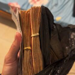 400 US-Dollar in argentinischen Pesos