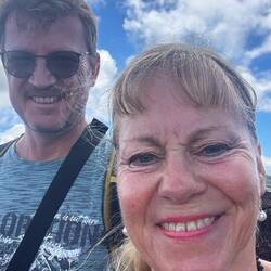 am Ziel der Wanderung angekommen. ein Turm...