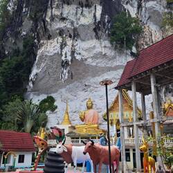 Wat Tham Kisap