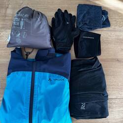 Regenkleidung