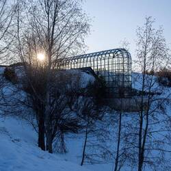 Arktikum im Licht der untergehenden Sonne