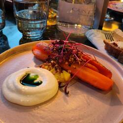 Zweimal Rüübli zur Vorspeise 🥕