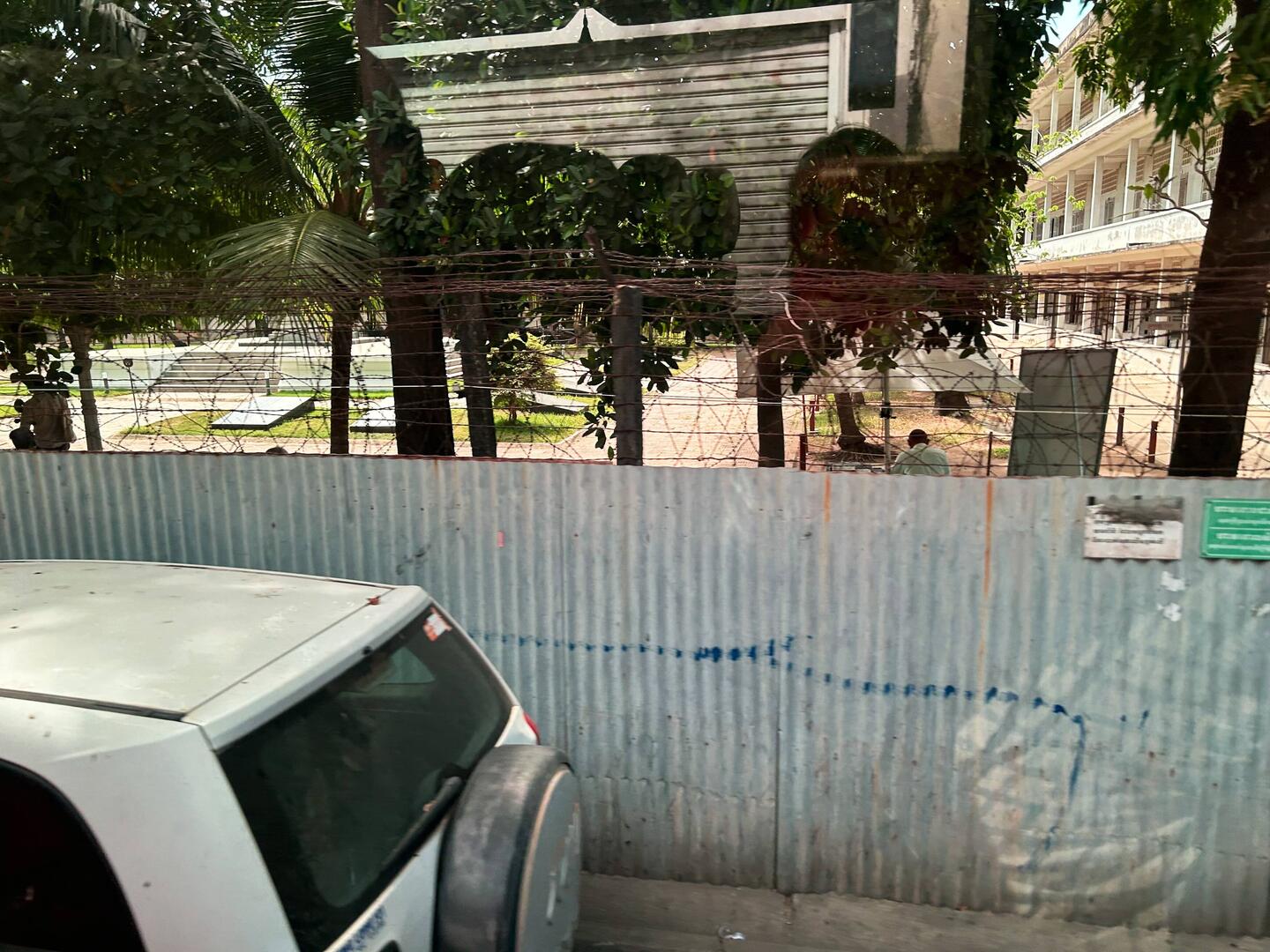 From school perimeter to S21 prison...