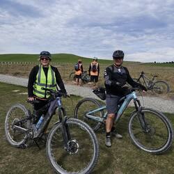 Talked with some New Zealand Bikers about their 5 day ride
