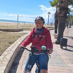 Seid kurzem gilt auch in Spanien die Helmpflicht 🙄
