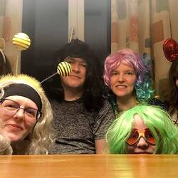 Am Abend dann noch kleines bissl "SchmuDo" gefeiert. 🤪😅