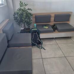 Warteraum in der Reifen-Werkstatt