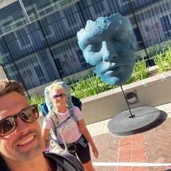 Und nun geht's wieder mit dem Rucksack durch die Straßen