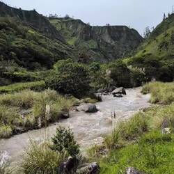 Toachi Fluss und Weg