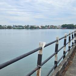 Crossing the bridge from Willingdon Island