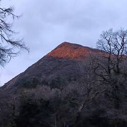 Der Torc-Mountain bei Sonnenaufgang