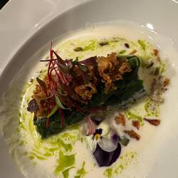 Peixe Asiana mit Grünkohl