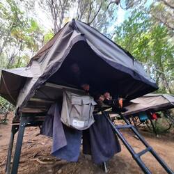 I dem hemmer gschlofe