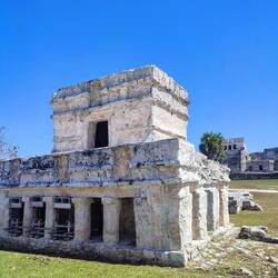 Templo de los Frescos, Zona Arqueológica