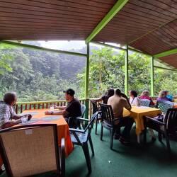 Lunch at River Rock Cafe and Bar