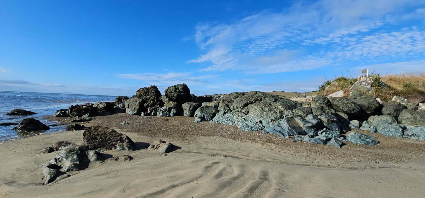 A nice walking beach.