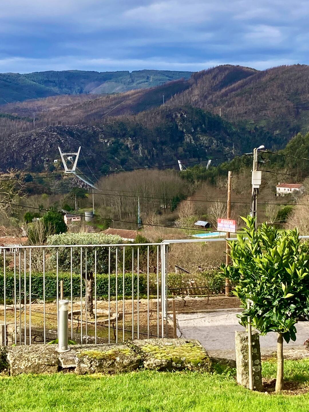 Die Brücke ist von der Unterkunft aus zu sehen