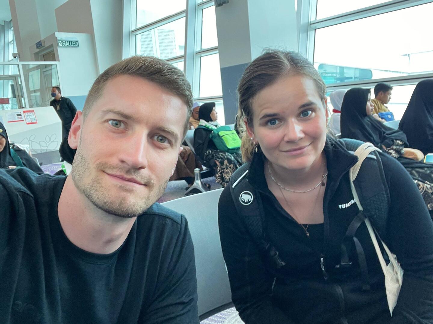 Uf em Weg nach Medan am Flughafe in Kuala Lumpur 🛫☺️