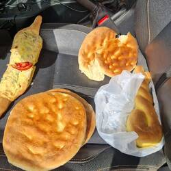 Links bezahlt, rechts geschenkt