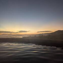 Sonnenaufgang in der Heißen Quelle