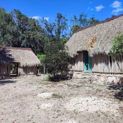 Aldea maya Ahau Chooc