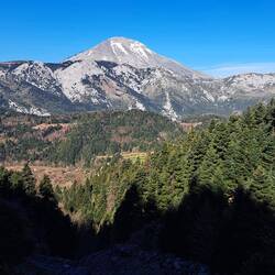 Mount Dyrfis umrundet