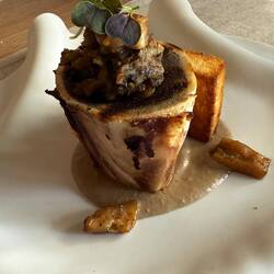 BONE MARROW - MUSHROOM DUXELLES - TARIUFATA - BRIOCHE