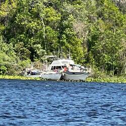 Two homeless? boats rafted