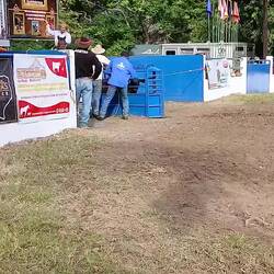 Mir rede üs jetz mau i, das es de Chäubli nid so weh tuet wes se so umhout