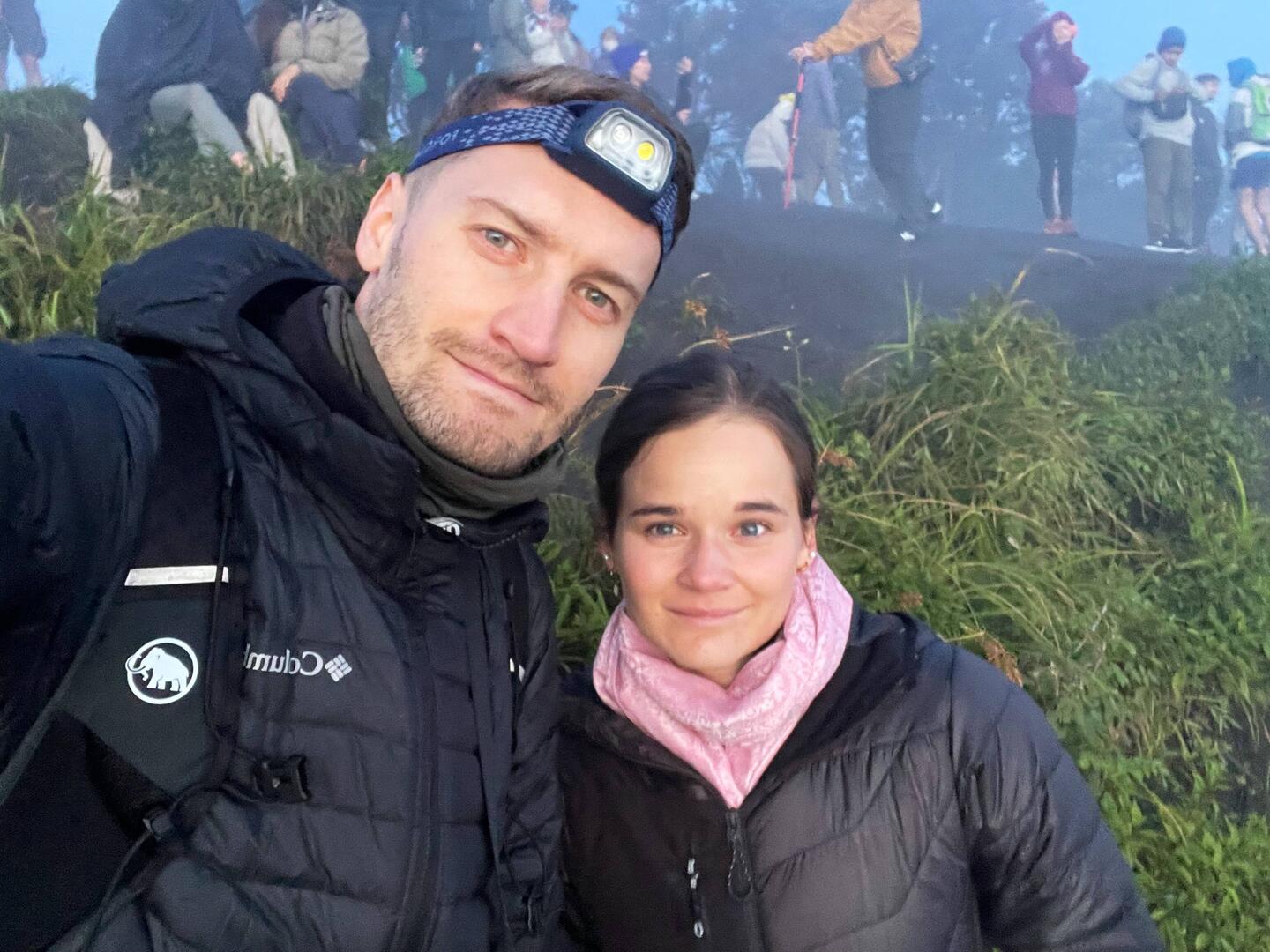 Vollkomme verklatscht am 05:00 uf em Ussichtspunkt 🥱🥰