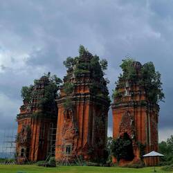 The Cham temples
