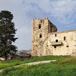 Mittelalterliche Ruine Rovies