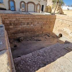 Römische Becken, leider leer