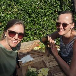 Lecker Frühstück in der Sonne. ☀️
