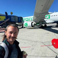 Ab in den Flieger in Athen