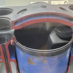 Daimler-MB, V16's power-cyl. Can't beat THAT head gasket combustion seal (i.e. liner-top threaded!)