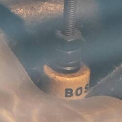 1 of 2 (Bosch) spark-plugs/cyl.