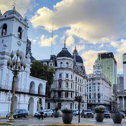 Dusk at the Plaza de Mayo