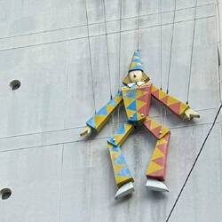 Puppet, 3 dimensional street art?